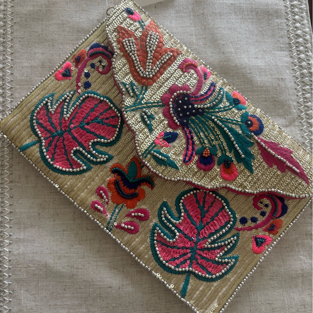 Embellished Floral Sequin Clutch - Pink & Gold